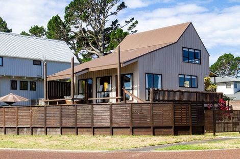 Photo of property in 1 Prescott Place, Pauanui, Hikuai, 3579