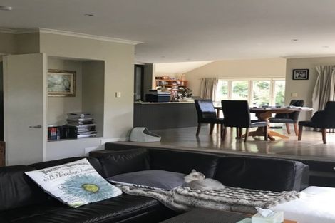 Photo of property in 54 English Oak Drive, Schnapper Rock, Auckland, 0632