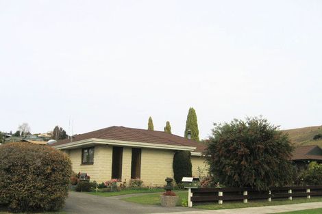 Photo of property in 5 Churchill Drive, Taradale, Napier, 4112