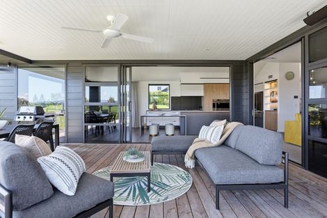 Photo of property in 1 Waimanu Lane, Bethlehem, Tauranga, 3110