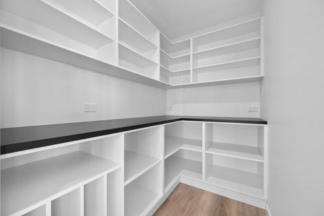 Photo of property in 1 Hadley Place, Cromwell, 9310