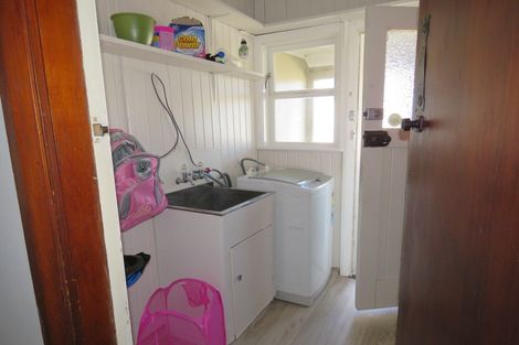 Photo of property in 48 Domett Street, Westport, 7825