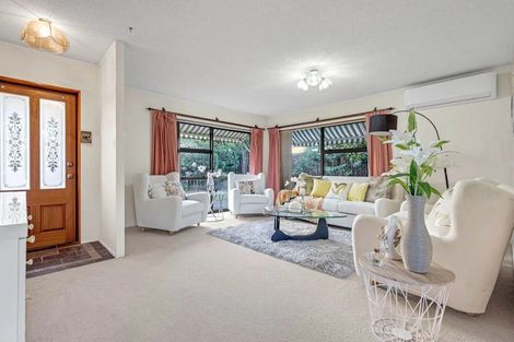 Photo of property in 8 Dreadon Avenue, Papatoetoe, Auckland, 2025