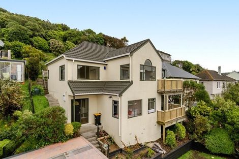 Photo of property in 2 Punjab Street, Khandallah, Wellington, 6035