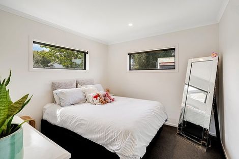 Photo of property in 2/11 Forster Avenue, Hillcrest, Hamilton, 3216