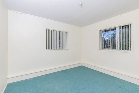 Photo of property in 421 Don Buck Road, Massey, Auckland, 0614