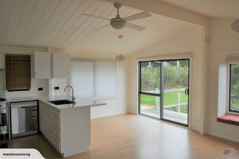 Photo of property in 17 Harbour Lights Terrace, Whitianga, 3592