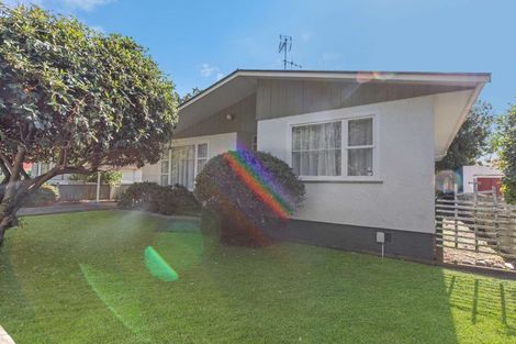 Photo of property in 90 Anzac Parade, Whanganui East, Whanganui, 4500