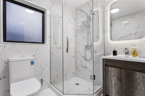 Photo of property in 147d Rathgar Road, Henderson, Auckland, 0610