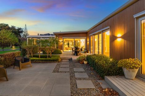 Photo of property in 3 Bressay Way, Waikanae, 5036