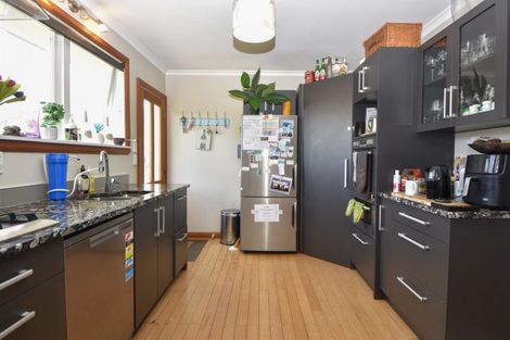 Photo of property in 22 Humphries Street, Greytown, 5712