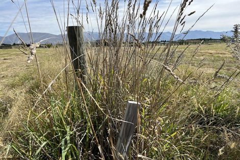 Photo of property in 2 Neuman Road, Twizel, 7901