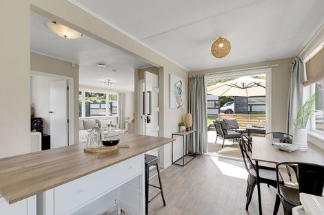 Photo of property in 70 Champion Street, Cannons Creek, Porirua, 5024