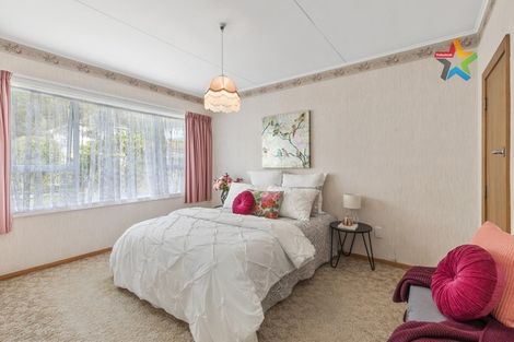 Photo of property in 20 Gardiner Grove, Wainuiomata, Lower Hutt, 5014