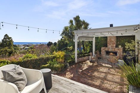 Photo of property in 5 Rogan Street, New Plymouth, 4310