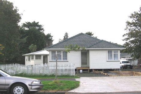 Photo of property in 5 Robertson Road, Ranui, Auckland, 0612