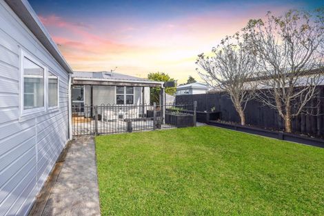 Photo of property in 34 Yvonne Street, Melville, Hamilton, 3206