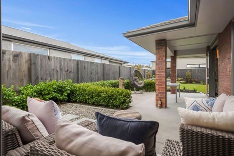 Photo of property in 87 Sandhurst Drive, Papamoa Beach, Papamoa, 3118