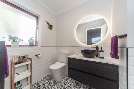 Photo of property in 67a Freyberg Street, Lyall Bay, Wellington, 6022