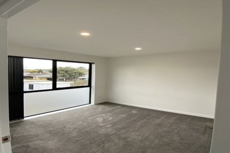 Photo of property in 9d Pukeroa Place, Papakura, 2110