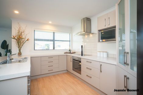 Photo of property in 12 Morocco Terrace, Kelvin Grove, Palmerston North, 4414