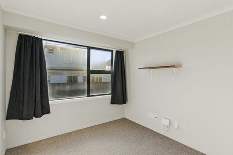Photo of property in 30 Eruini Street, Waikanae Beach, Waikanae, 5036