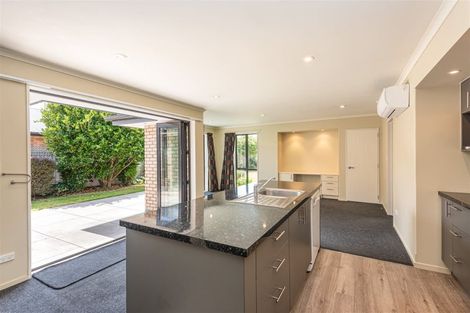 Photo of property in 58 Oakwood Drive, Rangiora, 7400