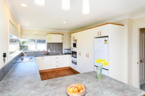 Photo of property in 34 Washington Parade, Milson, Palmerston North, 4414