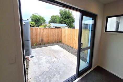Photo of property in 6/104 Martin Street, Wallaceville, Upper Hutt, 5018