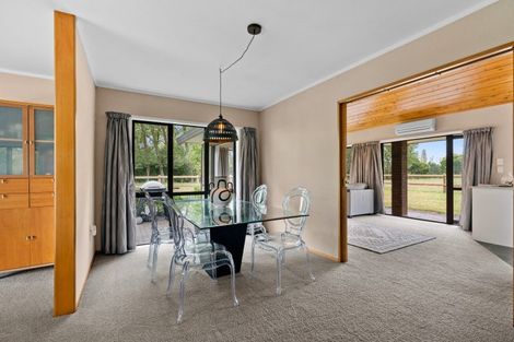 Photo of property in 419 Clevedon-takanini Road, Clevedon, 2582