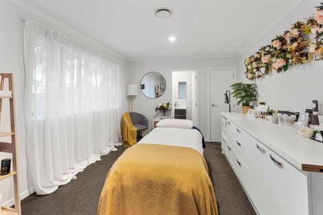 Photo of property in 6 Hadfield Road, Peka Peka, Waikanae, 5391