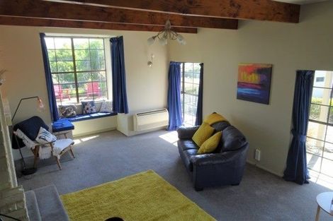 Photo of property in 2 Stanton Crescent, Karoro, Greymouth, 7805