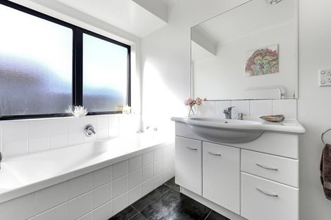 Photo of property in 66 Rhys Avenue, Huntington, Hamilton, 3210