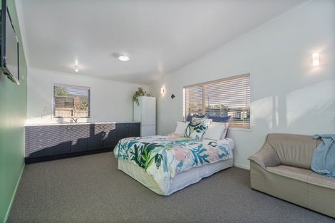 Photo of property in 20 Captain Wood Avenue, Whitianga, 3510