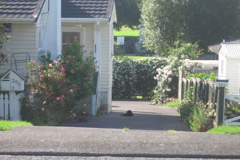Photo of property in 2/38 College Road, Northcote, Auckland, 0627