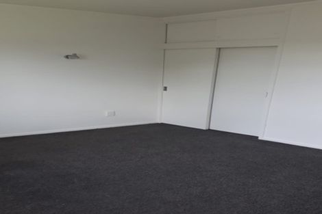 Photo of property in 1/32 Hellyers Street, Birkdale, Auckland, 0626
