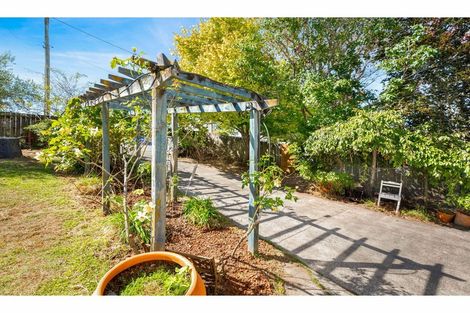 Photo of property in 7 Celsmere Lane, Te Atatu Peninsula, Auckland, 0610