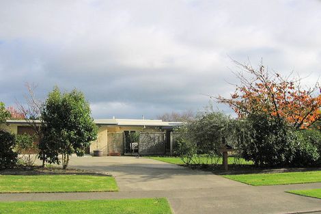 Photo of property in 6 Karu Crescent, Waikanae, 5036