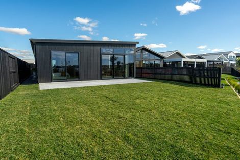 Photo of property in 43 Hinaki Street, Poike, Tauranga, 3112