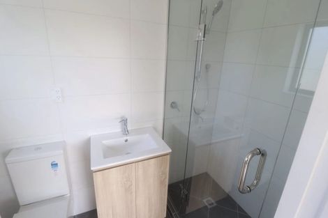 Photo of property in 44 Edgeworth Road, Glenfield, Auckland, 0629
