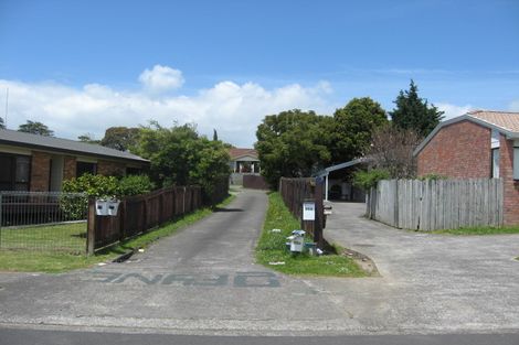 Photo of property in 2/25 Kopara Place, Clendon Park, Auckland, 2103