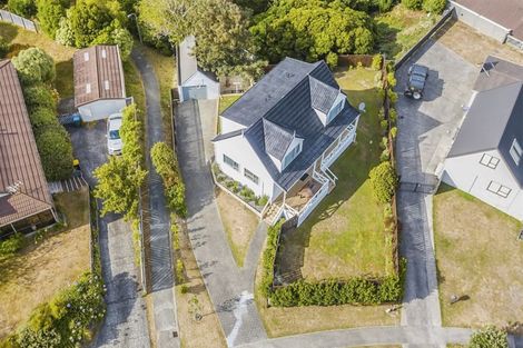 Photo of property in 88 Mercury Way, Whitby, Porirua, 5024