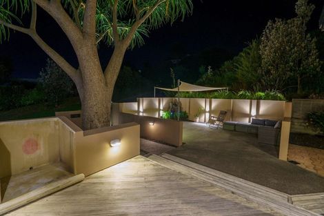 Photo of property in 14r Estates Terrace, Welcome Bay, Tauranga, 3175