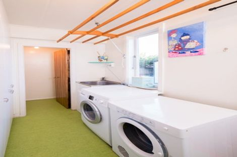 Photo of property in 33 Norwood Street, Beckenham, Christchurch, 8023