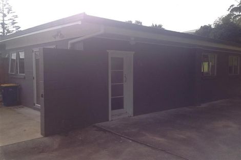 Photo of property in 39b Valley Road, Glenfield, Auckland, 0629