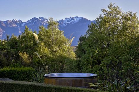 Photo of property in 3 Mckellar Drive, Jacks Point, Queenstown, 9371