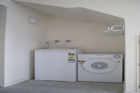 Photo of property in Pirie Street Townhouses, 18/35u Pirie Street, Mount Victoria, Wellington, 6011