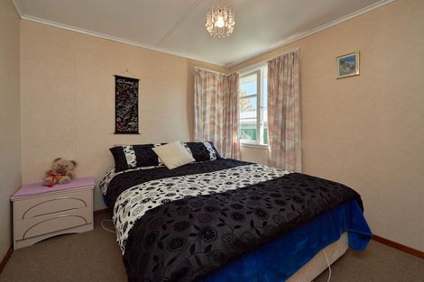 Photo of property in 10 Milton Street, Roslyn, Palmerston North, 4414