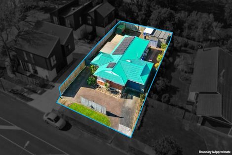 Photo of property in 40 Cascades Road, Pakuranga Heights, Auckland, 2010