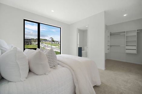 Photo of property in 33 Aituaa Road, Pukekohe, 2120